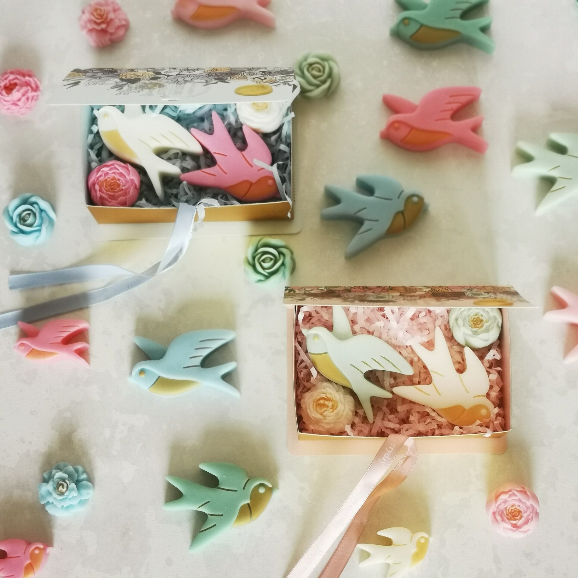 Fondants solides parfumés 2 grands oiseaux et 2 petites fleurs