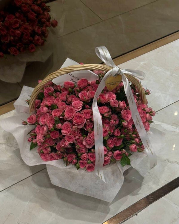 Classic Rose Basket