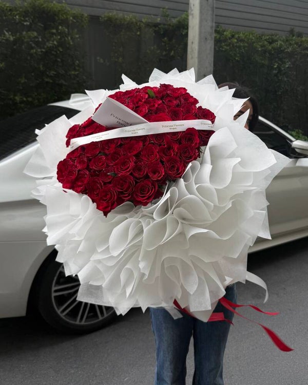 50 Rose wite love