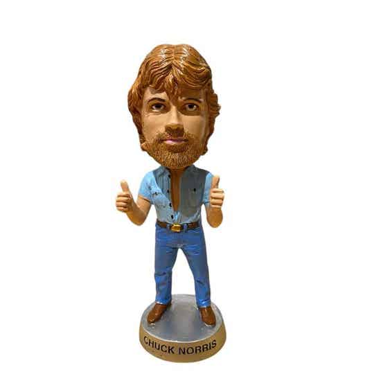 Chuck norris bobblehead gongolo