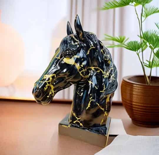 Scultura testa di cavallo