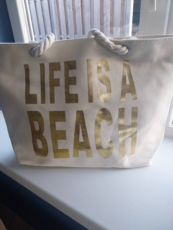Strandtas life is a beach goud