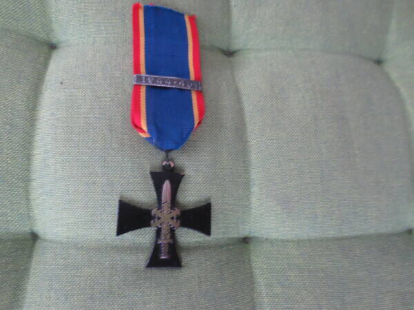 Finland *LAPIN SOTA Cross* Continuation War Cross * 1944-1945* Rare