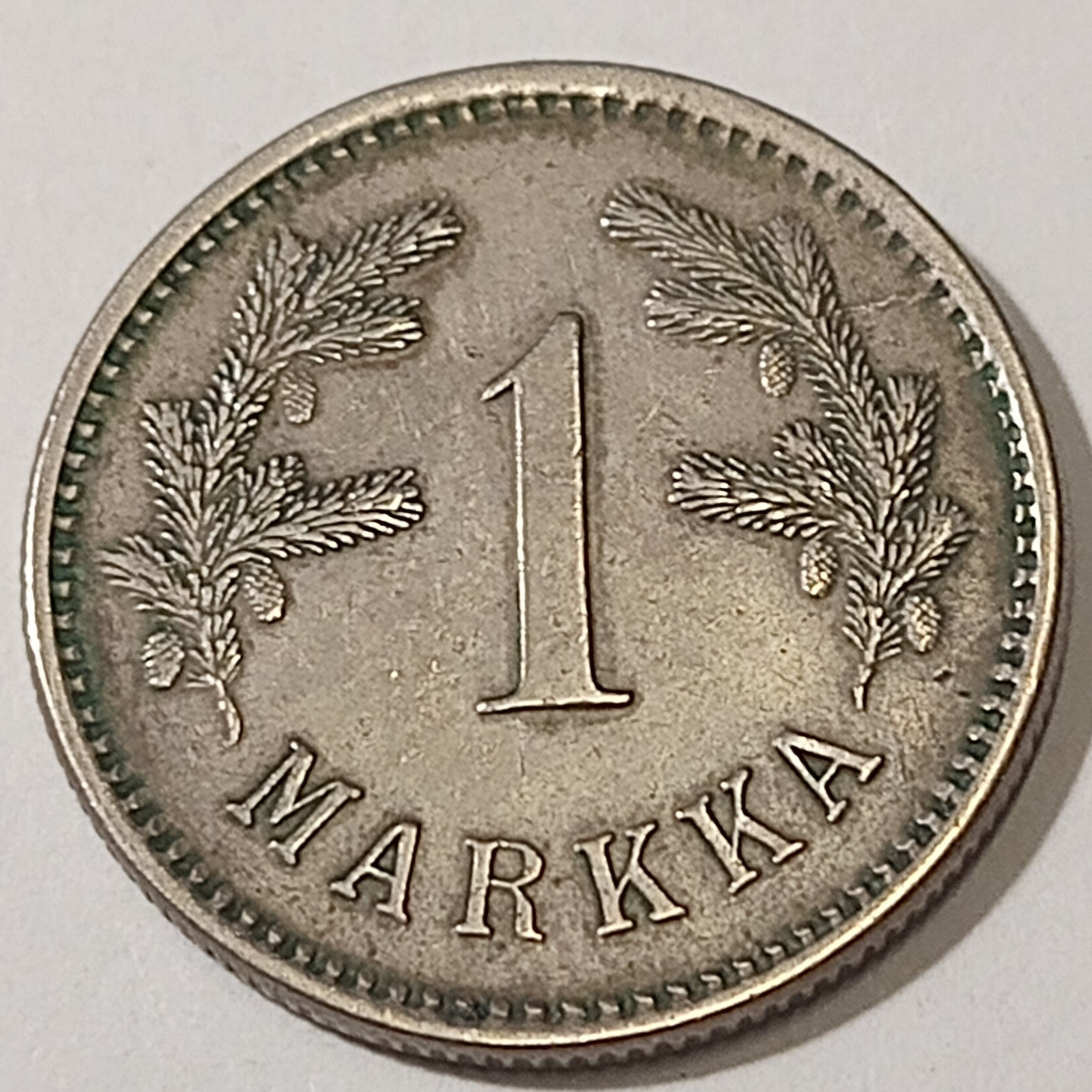 FINLAND* Republic * 1 markkaa *1923  * Copper nickel * Cond. 1+ *
