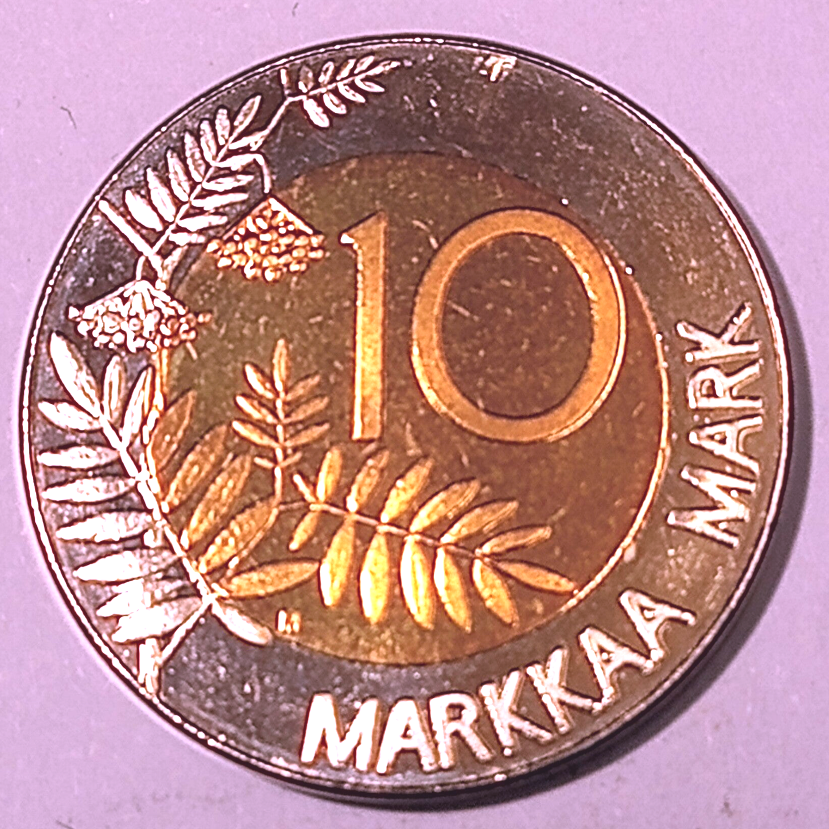 FINLAND* Republic * 10 markkaa *  1993  * Coppernickel/aluminium bronze * Cond. UNC *