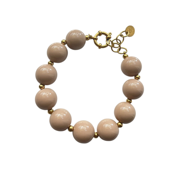 Bold armband