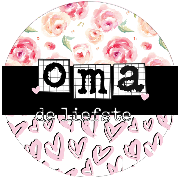 Button spiegel tekst ''Oma de liefste''.