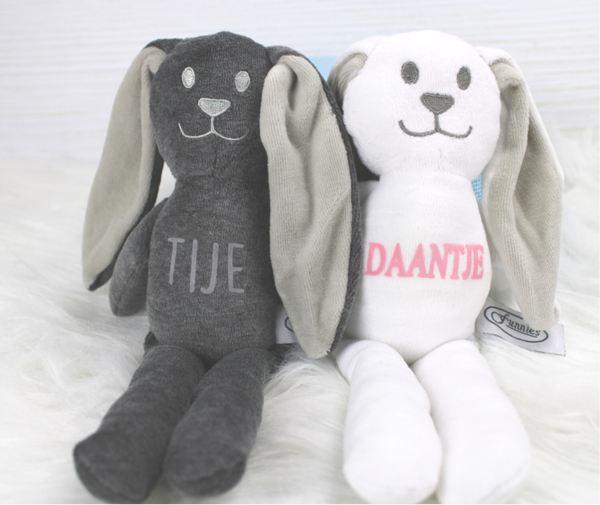 Knuffel konijn Kaya met naam
