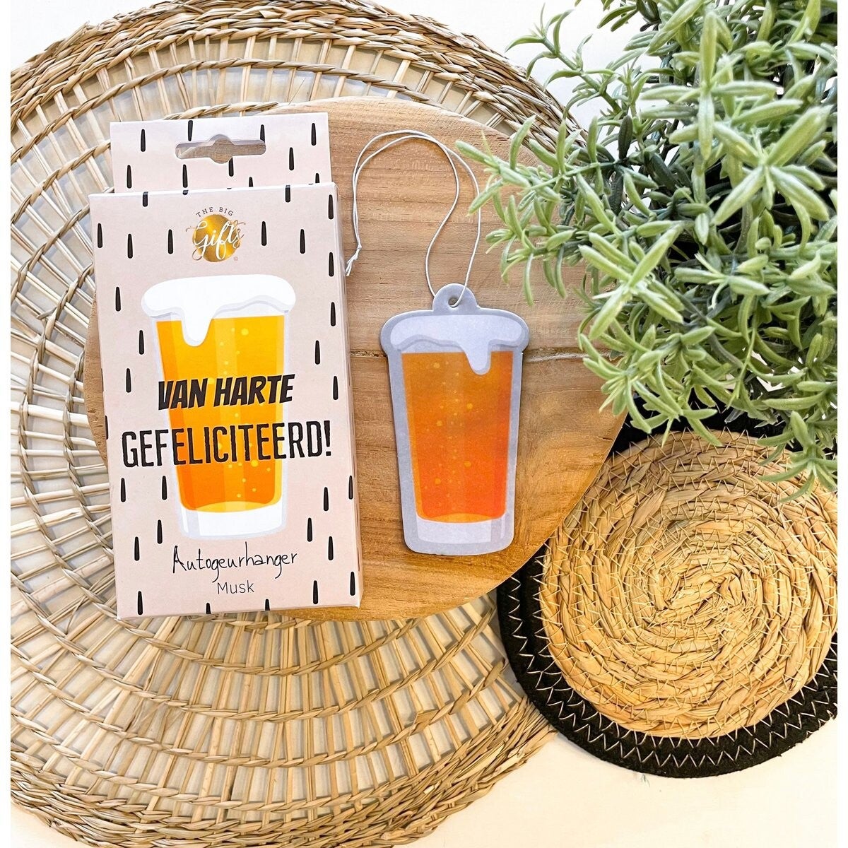 Autogeurhanger Van harte gefeliciteerd . Afbeelding Bier