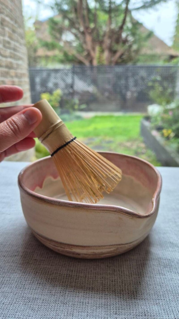 Handgemaakte matcha bowl