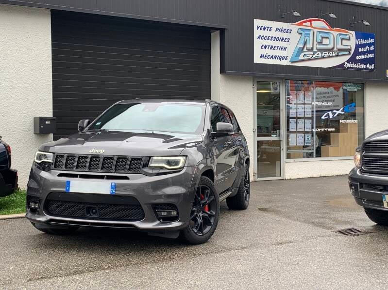Jeep Grand Cherokee SRT8 6.4 Sallanches.jpg