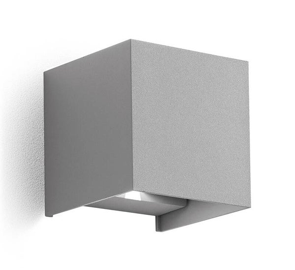 LED Buiten Wandlamp 2x5W – Verstelbare Lichtbundel (0–115°) – Up & Down –Aluminiumgrijs