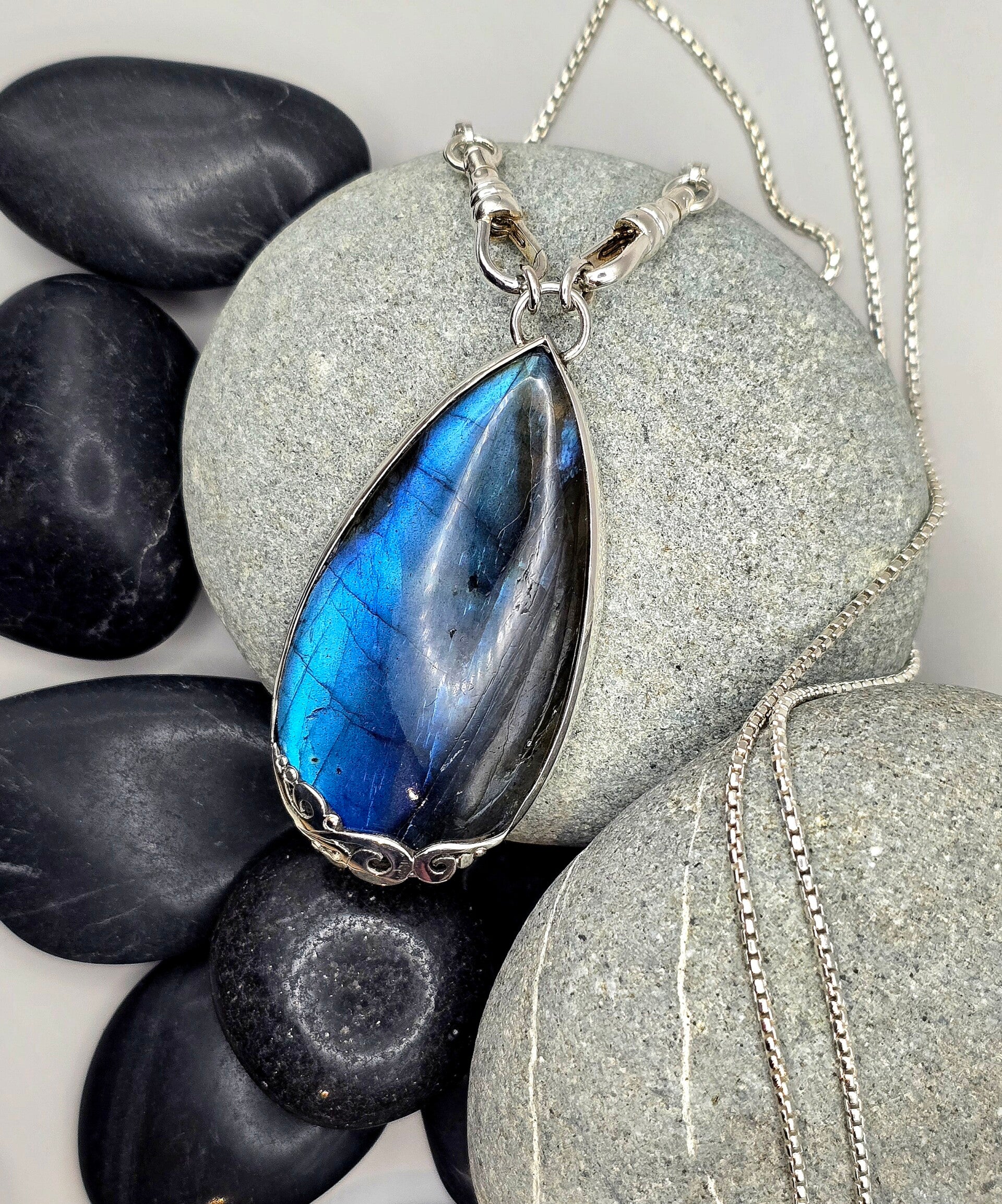 Sterling Silver Labradorite Pendant – Long Chain with Scroll Detail