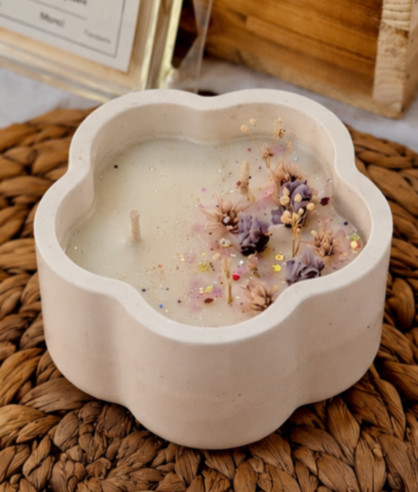 Bougie "création"jesmonite 200g Fleurs de coton