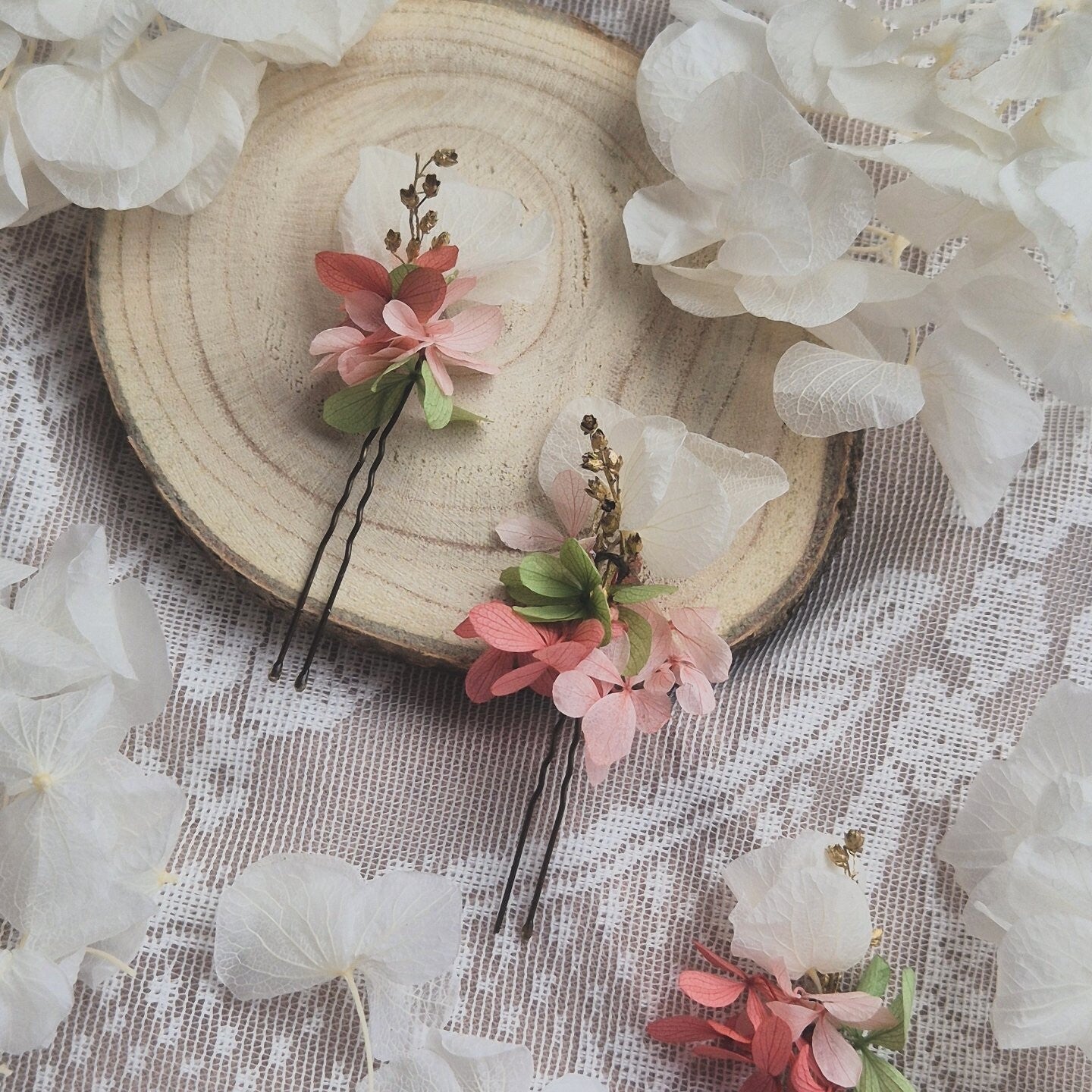 Pics à cheveux fleuris Éloïse