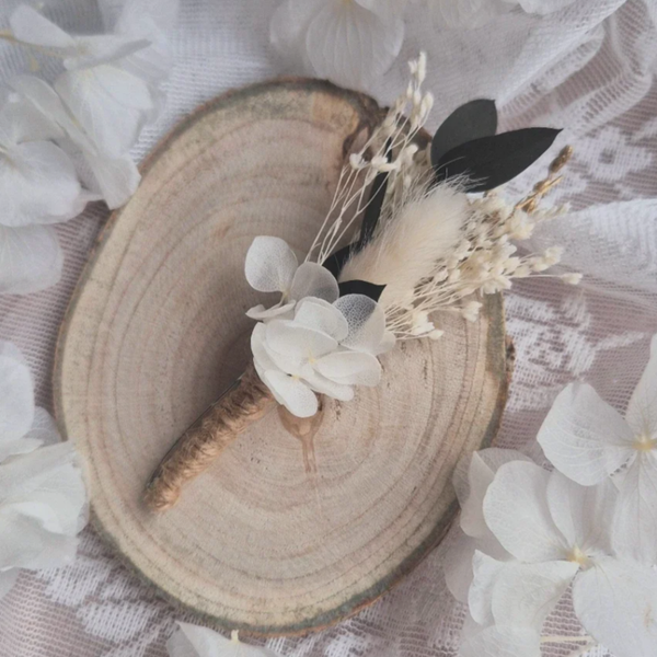 Boutonnière fleurie