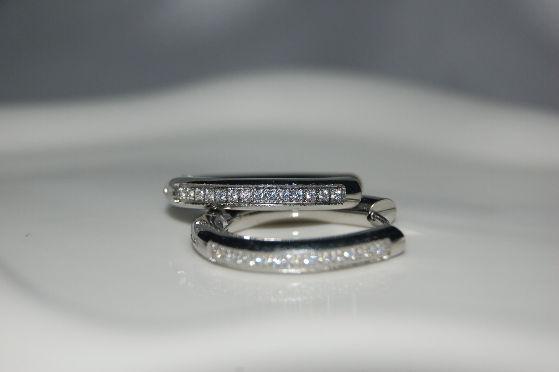 Strass oorbellen zilver