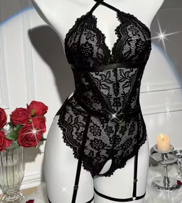 Lace Open Crotch Lingerie Set