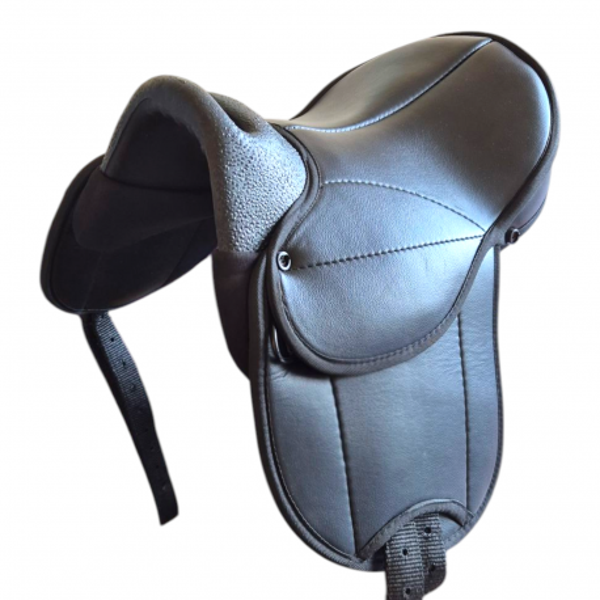 Synthetic Cub saddle 12"