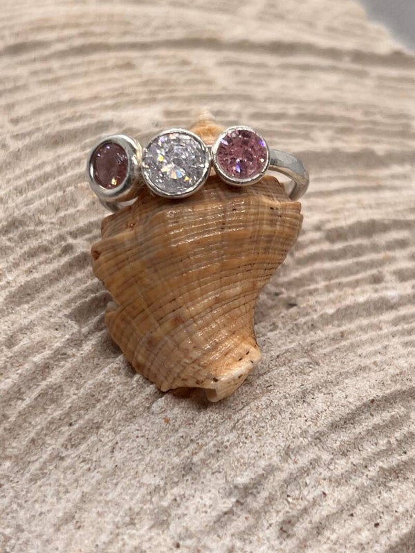 Ring mit 3 Zirkonia