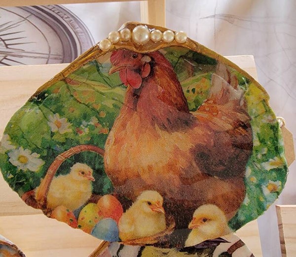 Trinket Dish Hen with Chicks