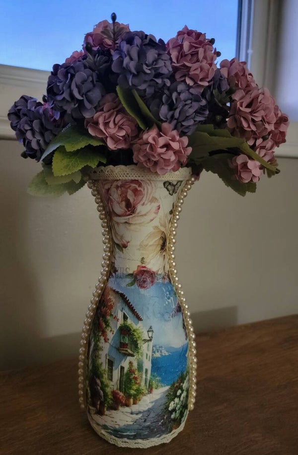 Mediterranean Flower Vase