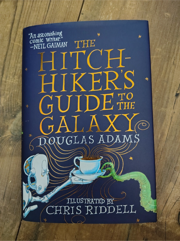 Hitchhiker's Guide to the Galaxy - Adams / Riddell