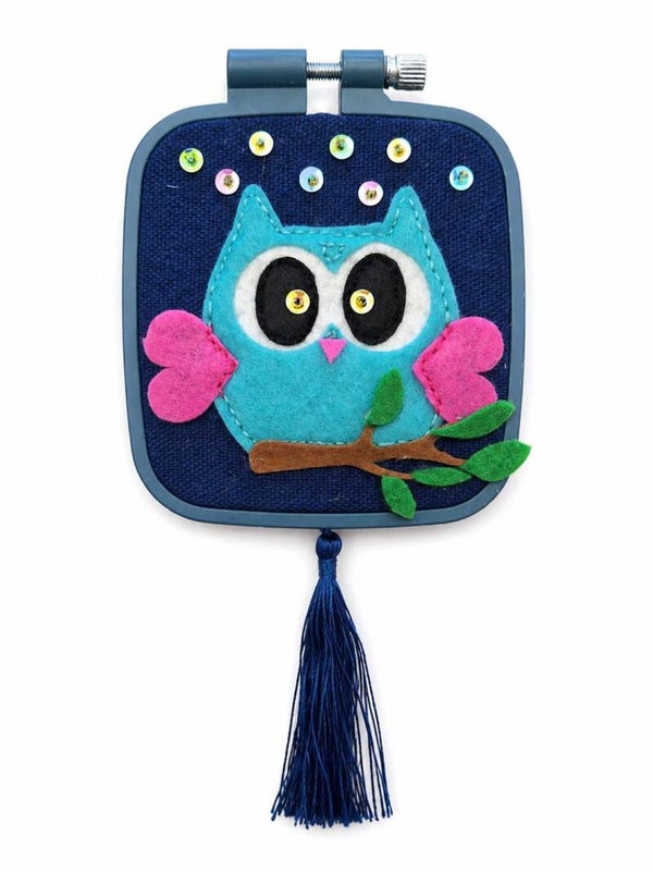 Uiltje in mini raamwerk blauw