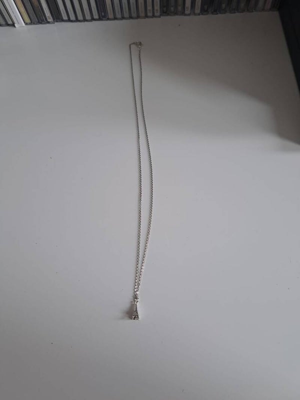 Ketting  eifeltoren
