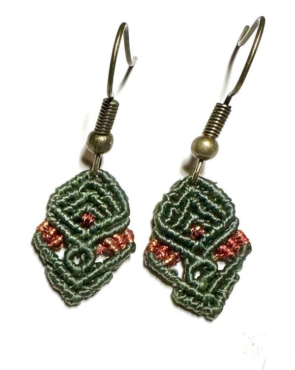 Oorbellen groen en koper