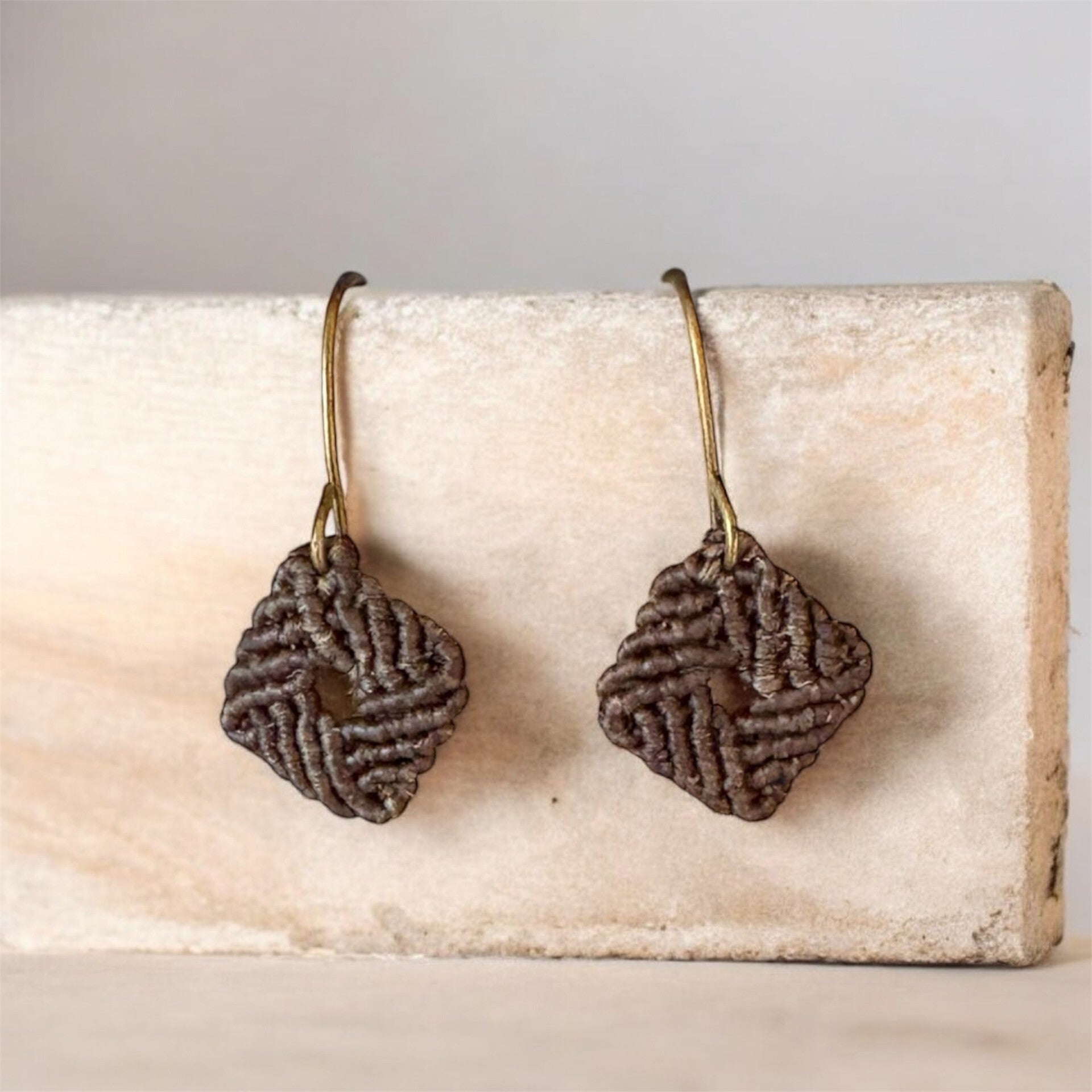 Oorbellen geometrische ruitjes