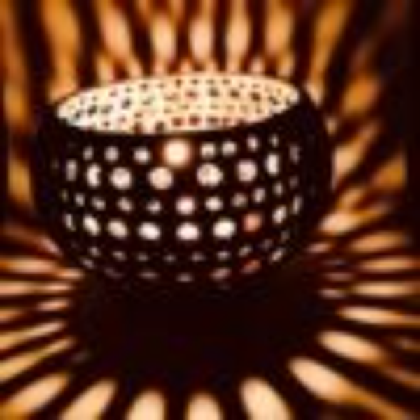 COCONUT CANDLE HOLDER