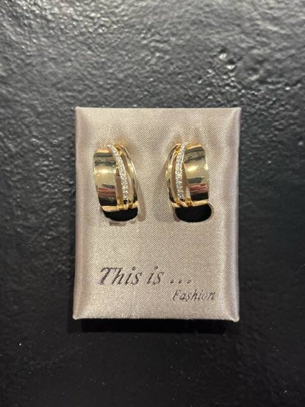 Oorbellen goud klipjes