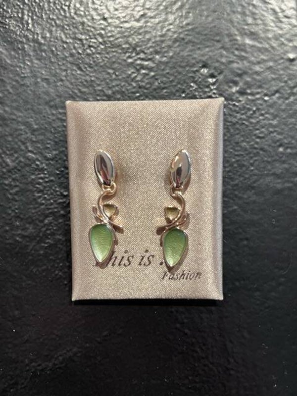 Oorbellen roosgoud groen blaadje