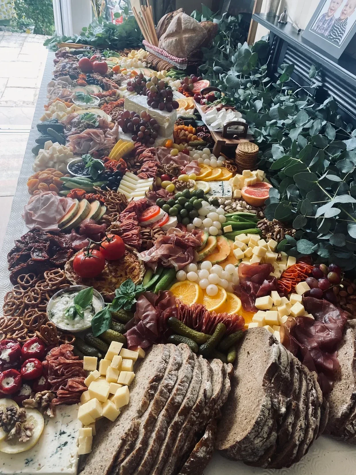 Empire Grazing Board (Feeds 5-7)