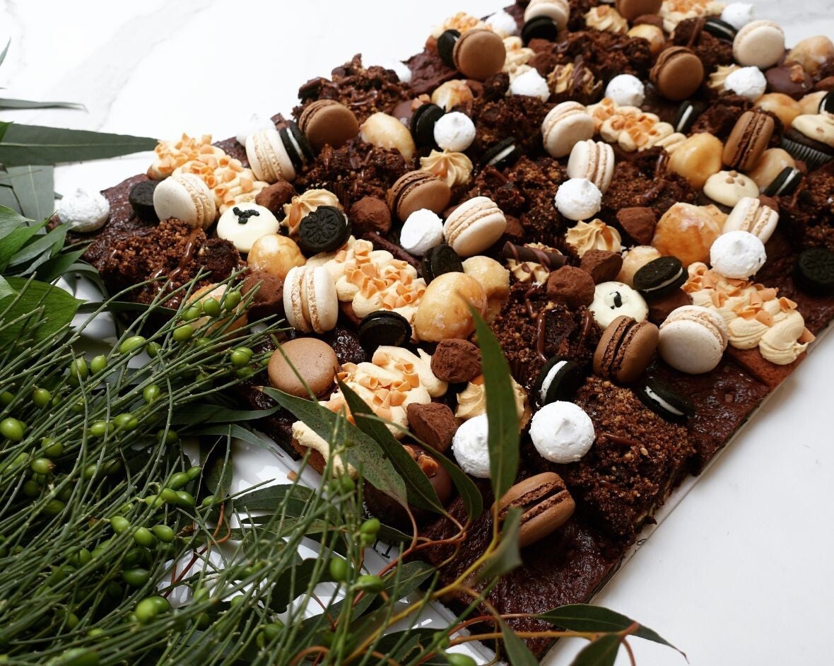 Dessert Grazing Board (29 pieces)