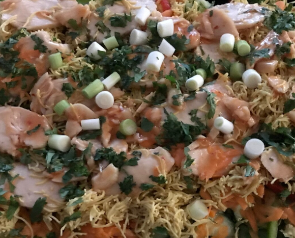 Sweet Chilli Chicken & Noodles Grazing Salad Platter (Feeds 5-7)