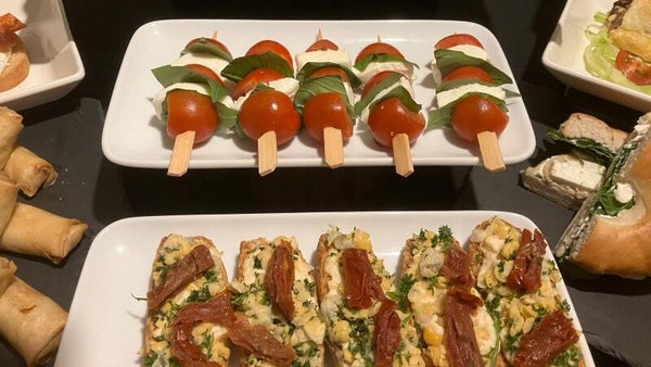 Savoury Finger Platter E (20 pieces)