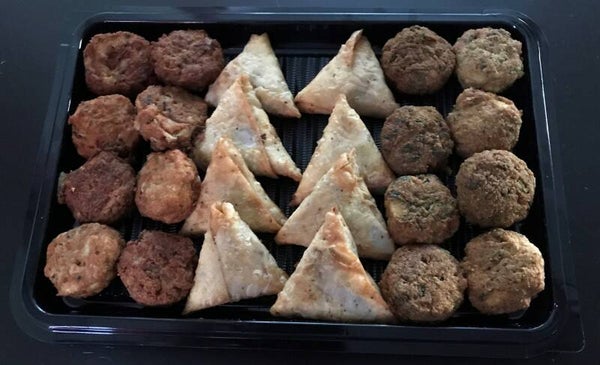 Indian Snack Grazing Board (Feeds 5-7)