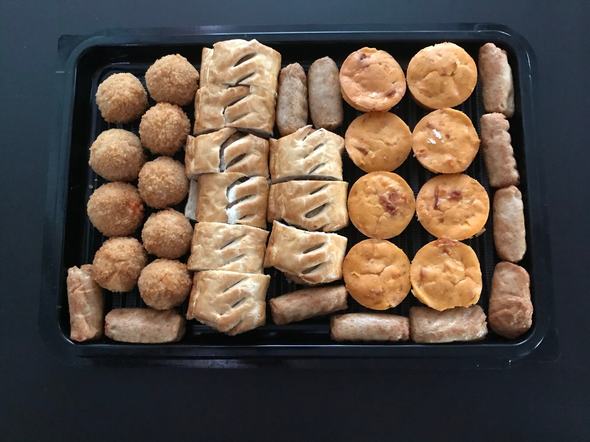 Vegetarian Grazing Board Menu (Feeds 5-7)