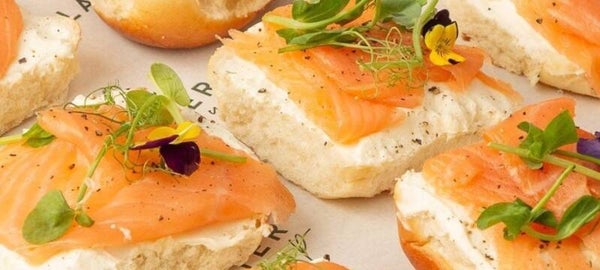 Smoked Salmon Bagel Platter (12 halves)