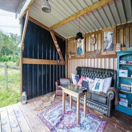 outdoor-lounge-standard-3o5rja.jpg