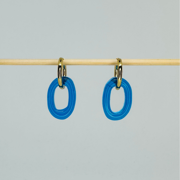 Ovale bleu translucide