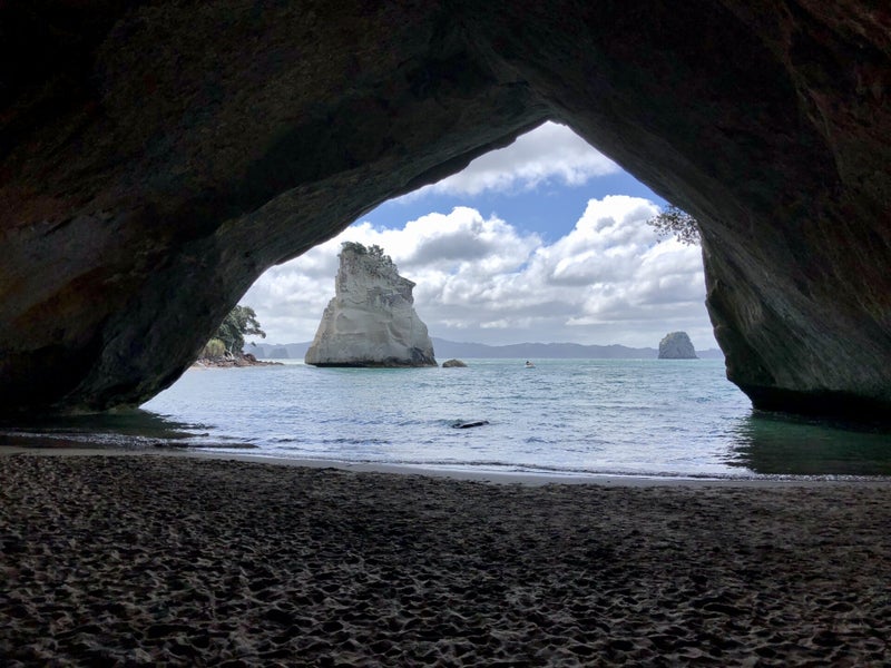 Cathedral Cove Hahei Coromandel Nieuw Zeeland. DIYNewZealand.com