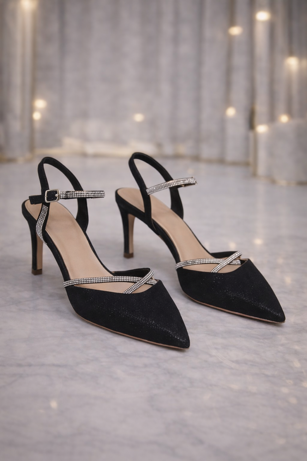 Elegante Pumps met Strassbandjes en Hak