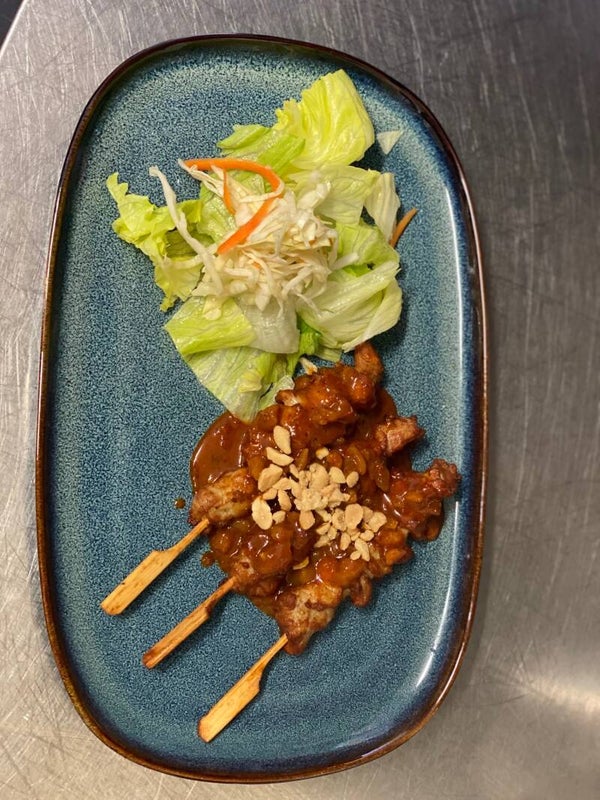 18_Vorspeise Poulet- Spiessli, Gai Satay (3Stück)