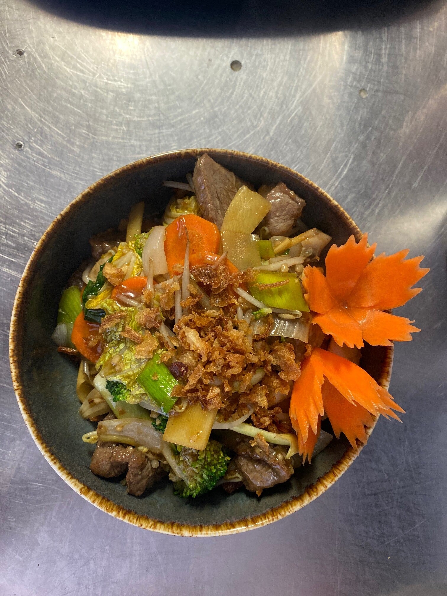 105_Lamm Chop Suey