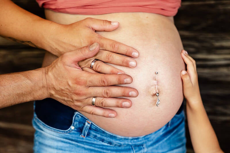 babybelly-fotoshooting-standard-5pmpoz.jpg