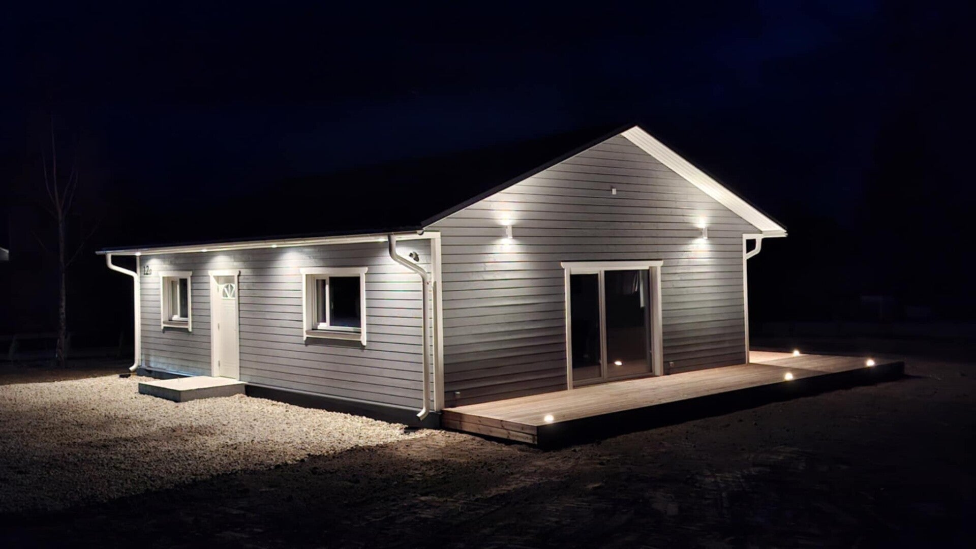 MÜÜDUD - Müüa maja - Kaluri tn 12a, Mustvee linn, Mustvee vald, Jõgevamaa