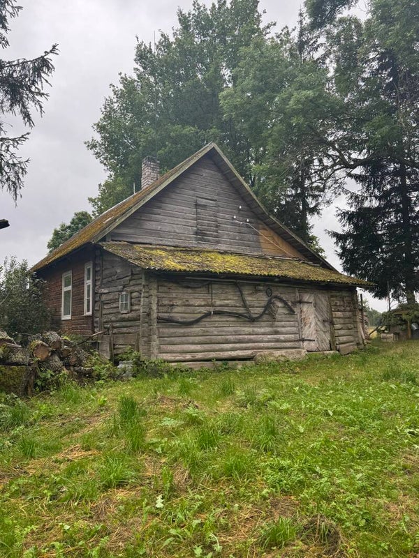 Müüa suur talukompleks Jõgevamaal